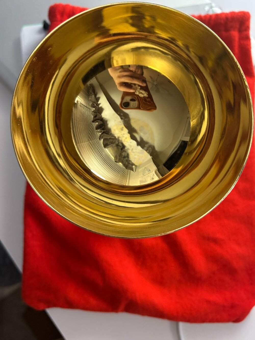 Used 24K Gold Plated Ciborium. Missing top Cross - Picture 3 of 4